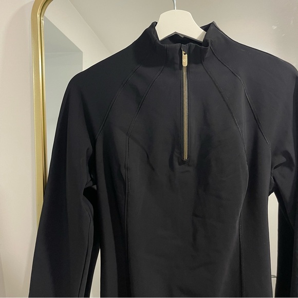 ✨ Gold Zip Define Lululemon Dress
Black size 10 - Picture 5 of 8